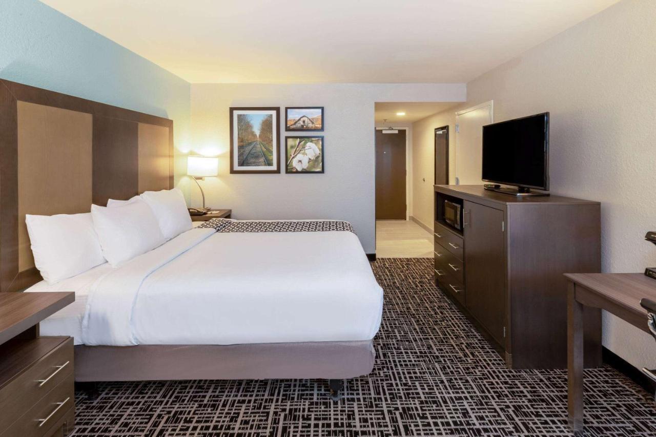Hotel La Quinta By Wyndham Jonesboro Esterno foto
