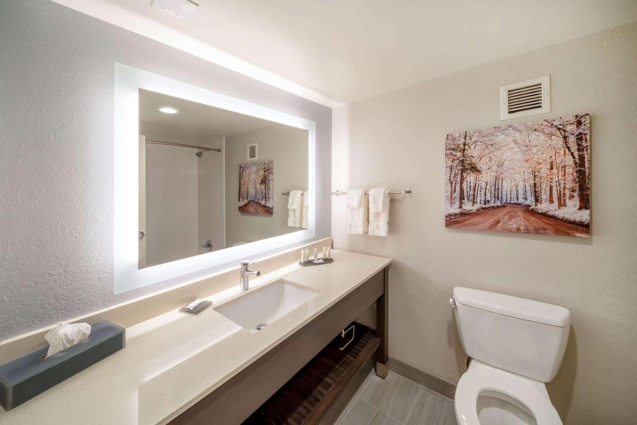 Hotel La Quinta By Wyndham Jonesboro Esterno foto