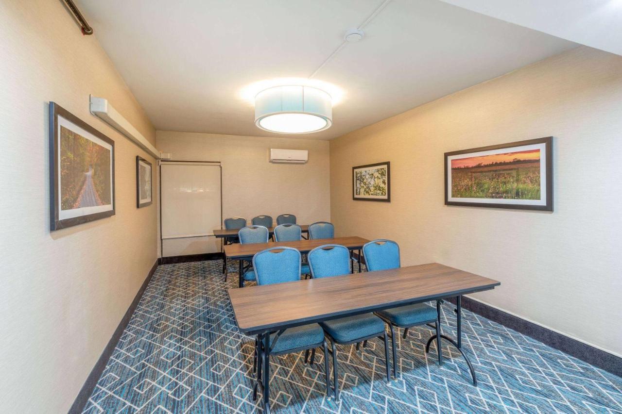 Hotel La Quinta By Wyndham Jonesboro Esterno foto