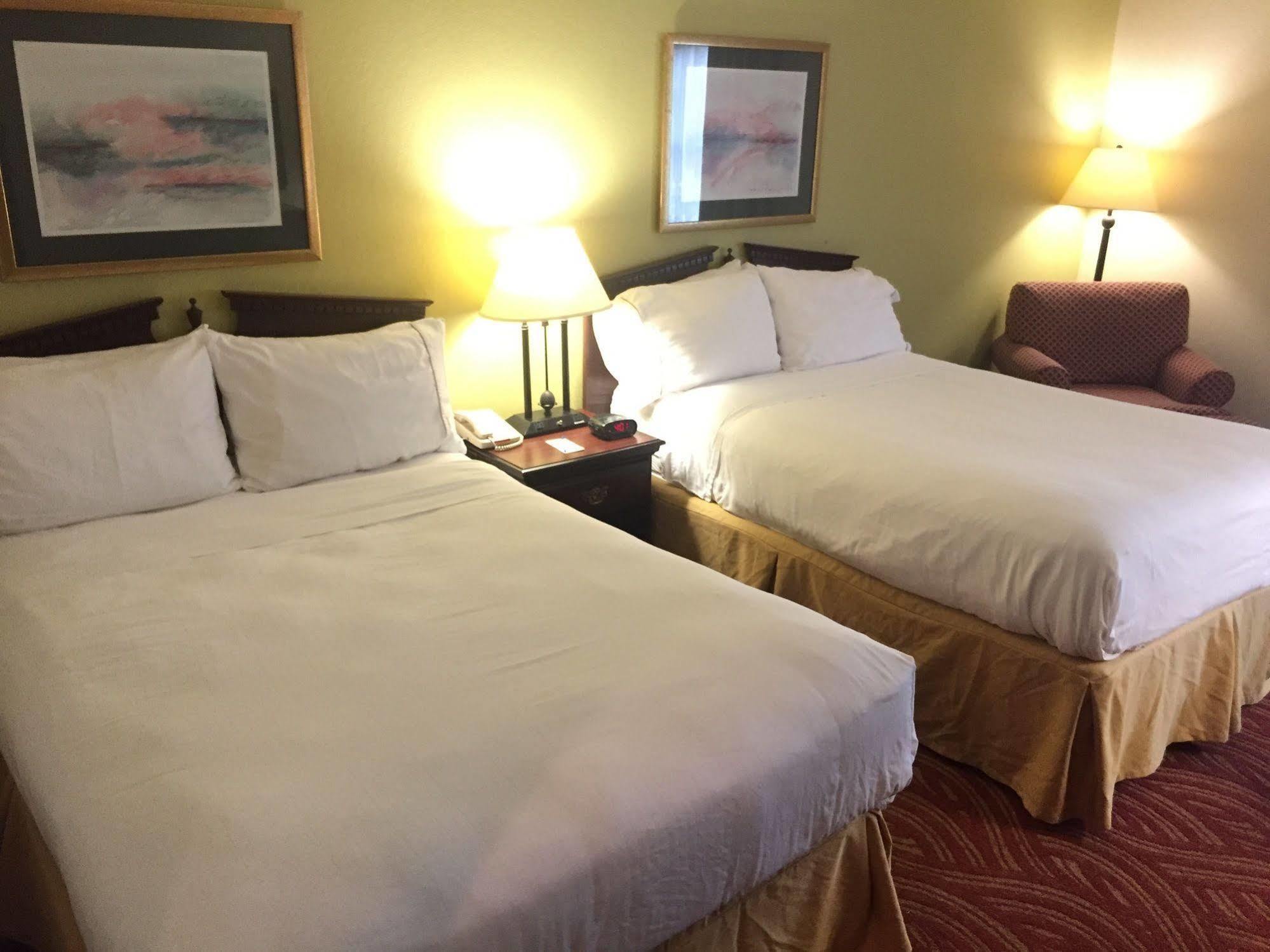 Hotel La Quinta By Wyndham Jonesboro Esterno foto