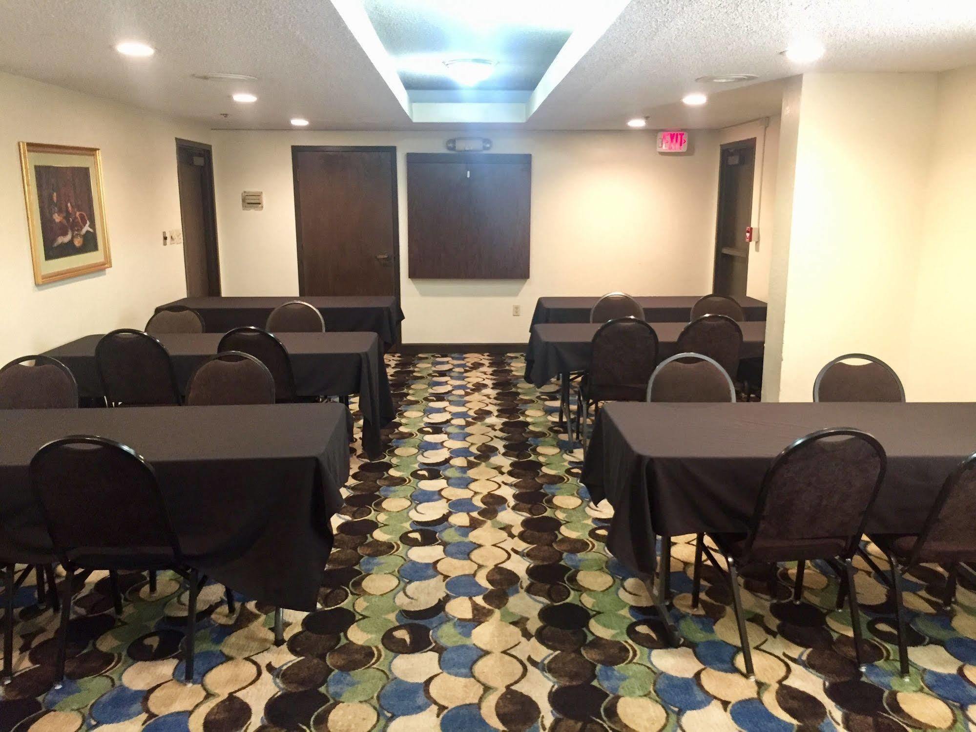 Hotel La Quinta By Wyndham Jonesboro Esterno foto